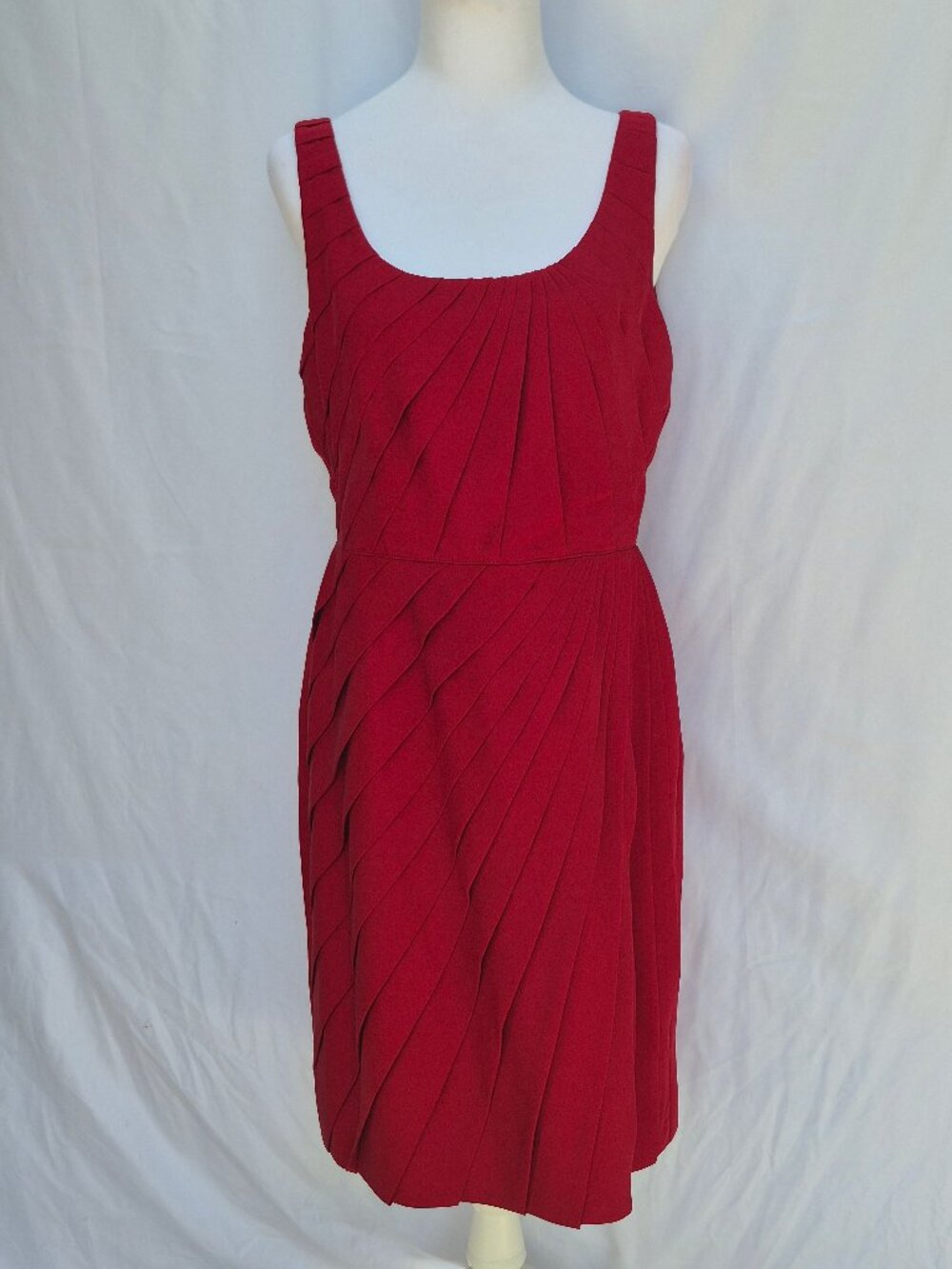 GIANI BINI Burgundy Pleated Sheath Midi Women's Cocktel Dress Size 8